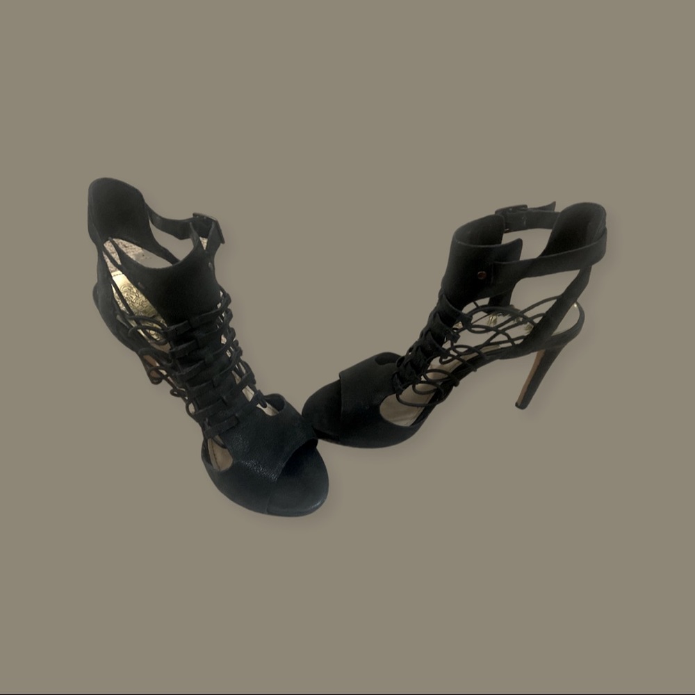 Vince Camuto
